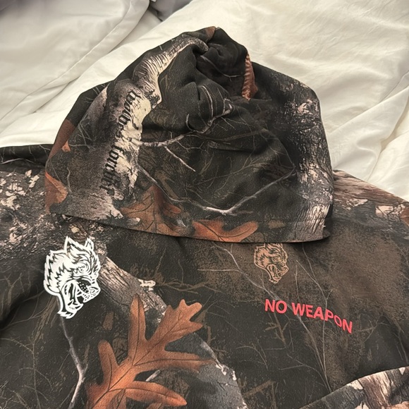 Wolves Camouflage Graphic Men's Shirt - Picture 3 of 5